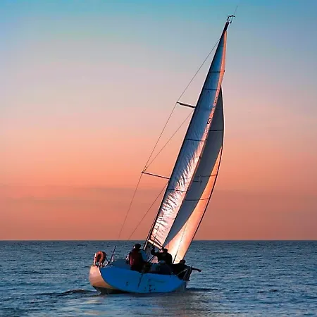 Mare نازاريه