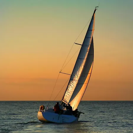 Mare 3* نازاريه